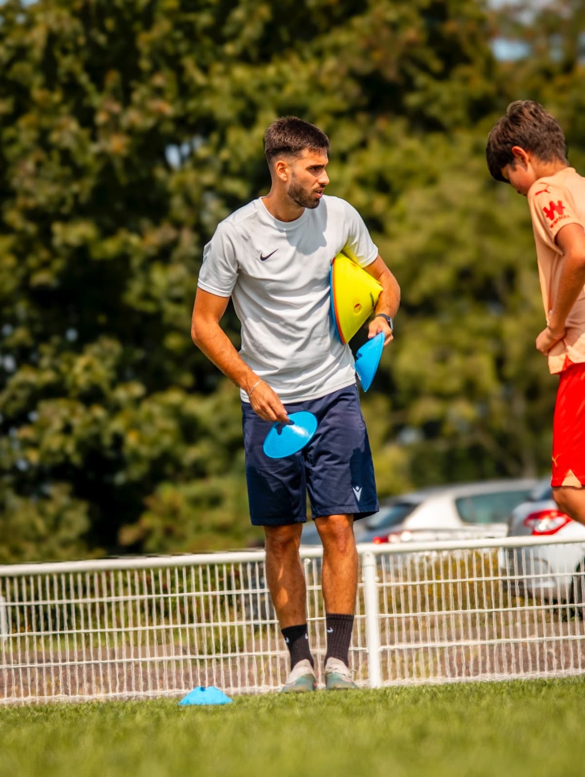 Florian prépare un atelier d'entraînement